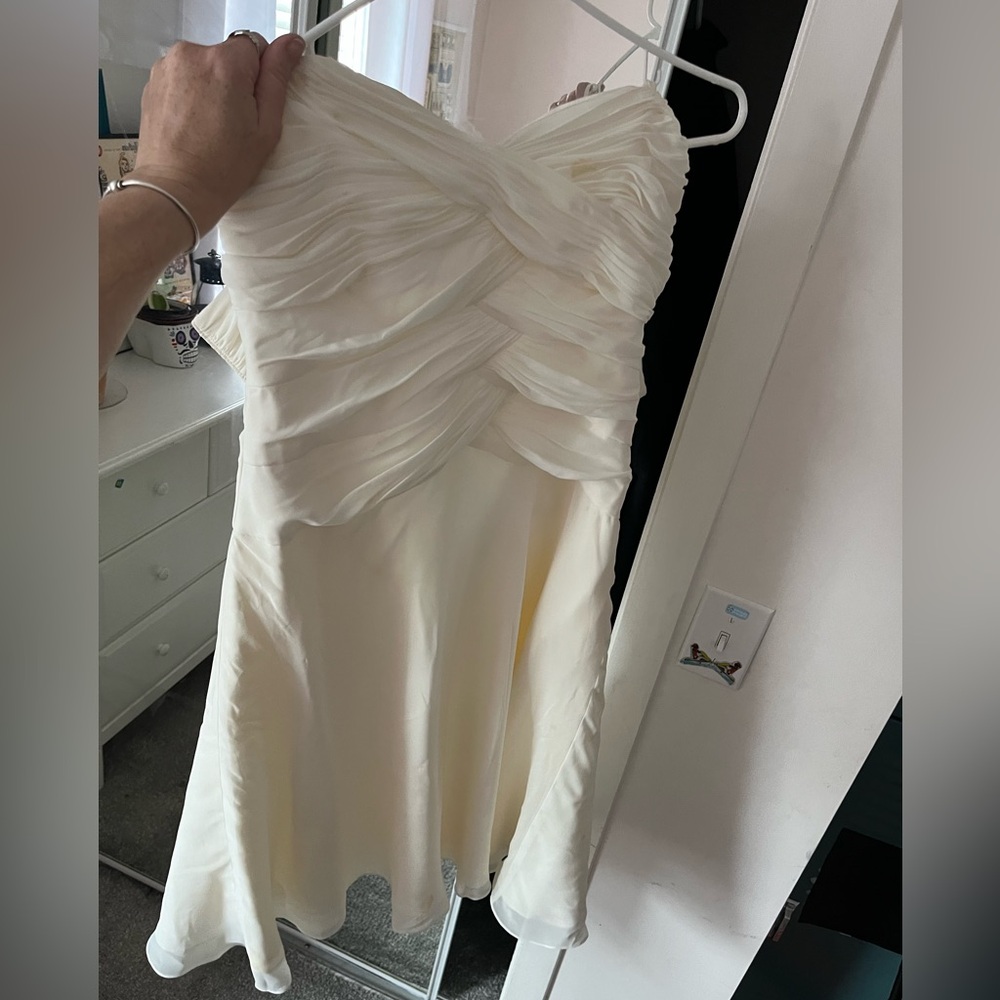 White House black market strapless cream dress size 10. Super pretty!